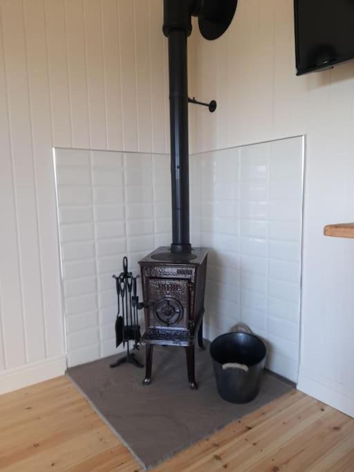 Dinky'S Den Appartement Coverack Buitenkant foto