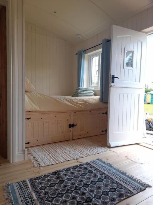 Dinky'S Den Appartement Coverack Buitenkant foto